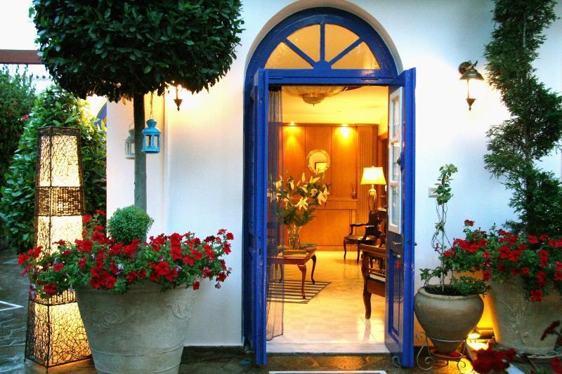Armata Boutique Hotel Spétses Екстериор снимка